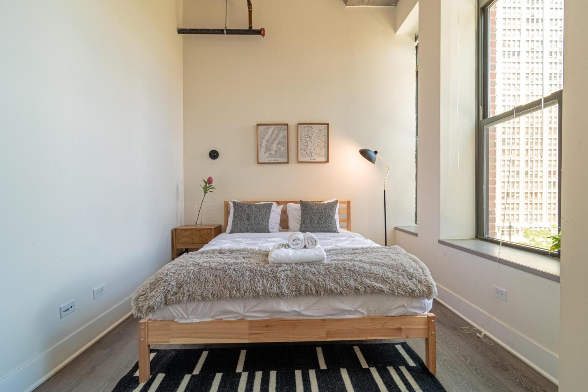 Bright 2Br Luxury Corner Suite With Optional Parking Sleeps 6 Guests Near Mccormick Place And Soldier Field شيكاغو المظهر الخارجي الصورة